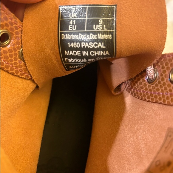 Dr. Martens 1460 Pascal iridescent ankle boots Size 9 - Picture 9 of 10